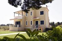 Panelma Villa Tranquil Coastal Retreat in Zacharo - B&B