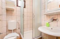 Zweibettzimmer mit Balkon