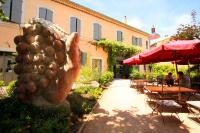 B&B Caunes-Minervois - Logis Hotel - Restaurant La Marbrerie - Bed and Breakfast Caunes-Minervois