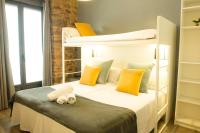 Triple Room with Shared Bathroom