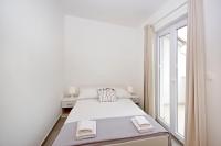 Appartamento con 2 Camere da Letto e Terrazza