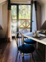 Vierbettzimmer mit Bad