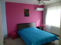 Double room with ensuite bathroom at Datacom building - B&B Nicosia