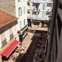 5 min to sea and Palais des Festivals - B&B Cannes