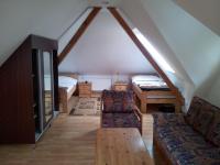 Suite con 2 Camere da Letto e Bagno in Comune