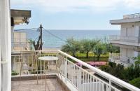 Themis 40 steps from beach - B&B Paralía Dionysíou