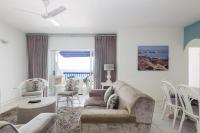 Santorini Akrotiri 28 (Family Only) - B&B Ballito