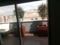 Luxury 3 Bedroom Penthouse With Private Garage - B&B