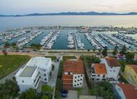 Apartment mit Meerblick