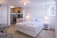 Waves Studio with sea view