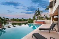 B&B Gold Coast - Opulence on Broadbeach - Bed and Breakfast Gold Coast