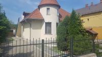 Villa Maria Apartman - Chambres d’hôtes