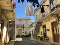 The Sunset Nest - B&B Lisbon