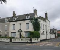 The Hollies Guest House - B&B