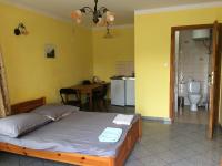 Triple Room with Bathroom