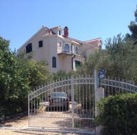 Studio apartment by the sea - B&B Šibenik