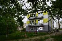 Guest House at Lesya Ukrainka - B&B