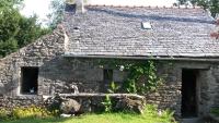 Maisonnette atypique au pied des monts d'Arree - B&B Commana