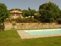 Appartamento con 2 Camere da Letto e Vista Giardino 