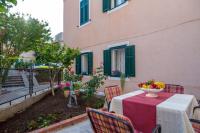 Apartman Grgur - B&B