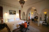 Superior King Suite