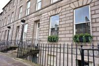 JOIVY Exquisite Flat in the City Centre - Ferienwohnung Edinburgh