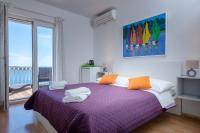 Doppelzimmer mit Balkon und Meerblick
