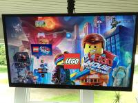 Two-Bedroom Apartment with Kitchen and shared Bathroom