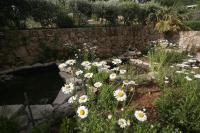 Appartamento con 2 Camere da Letto e Vista Piscina