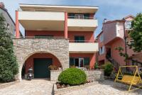 Apartmani Nada - Ferienwohnung