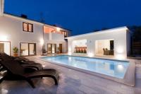 Funcic Apartments 2 app - B&B Pula