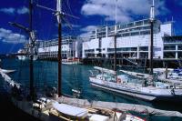 QV Private Airconditioned Waterfront Apartment - 423 - B&B