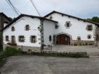 Casa FamiliarArtola Etxea San Sebastian-Pamplona-Bilbao - Chambres d'hôtes Baráibar