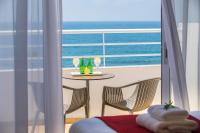 Double or Twin Room with Sea View