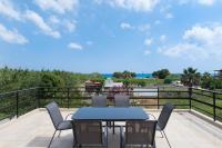 Sirens House - B&B Tavronítis