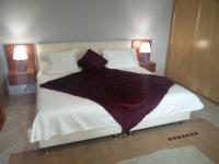 Deluxe Zimmer (2 Erwachsene & 1 Kind)