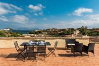 Two-Bedroom Apartment with Solarium Terrace and Sea View