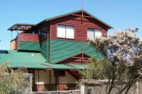 Eagles Nest Ocean Lookout Coastal Couple Getaway - B&B