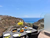 Penthouse Beyond Amadores by VillaGranCanaria - B&B Mogán