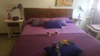 Standard Double Room with Shared Bathroom