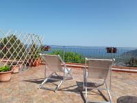 Dreibettzimmer mit Terrasse