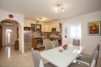 Apartment Marijeta - B&B