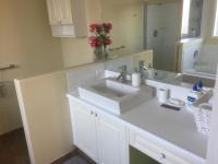 Brother Li Homestay - B&B Calgary