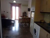 Appartamento con 2 Camere da Letto e Vista Mare 