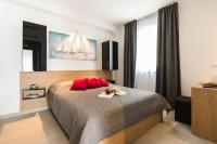 Apartamento con terraza y vistas al mar - Planta baja