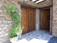 Deluxe Holiday Home (2 Adults)