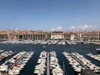 Superbe Loft vue Vieux Port en 1ère ligne - Chambres d’hôtes Marseille