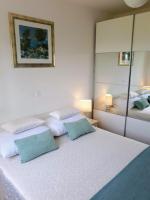 Apartment ENI with garage parking - Ferienwohnung Split