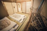 Economy Twin Room - Female Only