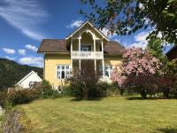 B&B Balestrand - Villa Holmen - Bed and Breakfast Balestrand